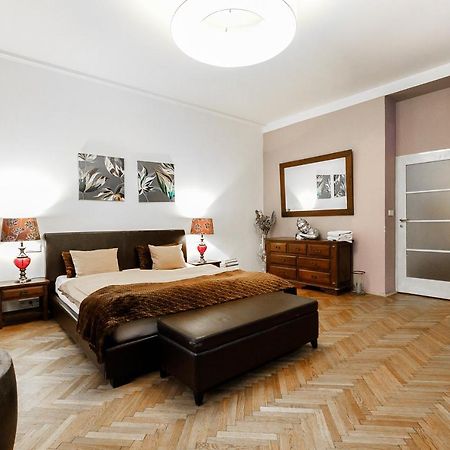 Luxury Apartment Dlouha Prague Exterior photo